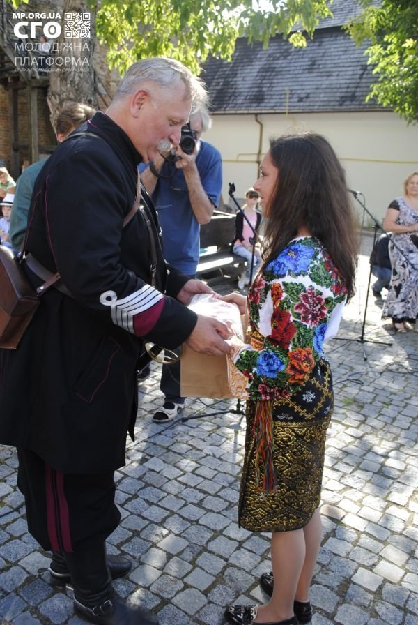 У Луцьку вибрали найкращу вишиванку. ФОТО
